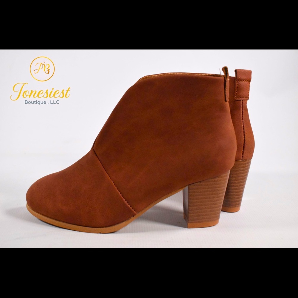 New❤️ Brand new brown PATENT LEATHER Sexy ankle boots